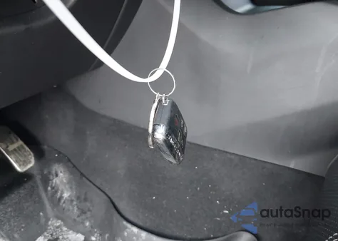 2019 Land Rover Range Rover Velar P250 R-Dynamic Se from USA, damaged, VIN SALYL2EX3KA220914